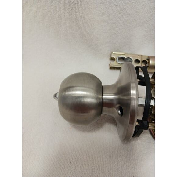 DEFIANT Door KNOB KEY Inside Bedroom Bathroom Turn BUTTON Silver SATIN Finish - Picture 7 of 10